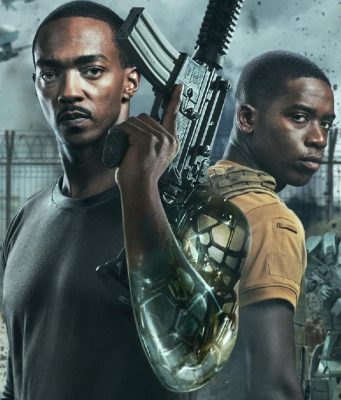 Outside the Wire / Telin Dışında