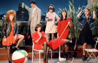 Sinir Krizinin Eşiğindeki Kadınlar / Mujeres al borde de un ataque de nervios