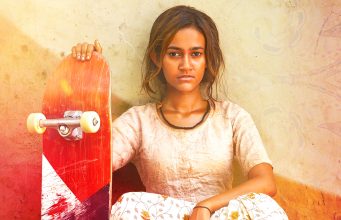 Kaykaycı Kız / Skater Girl