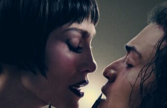 Örümcek Kadının Öpücüğü